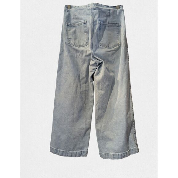 ZARA Wide-Leg High-Waist Buttoned Light Wash Denim Jeans Sz 4 - Picture 3 of 9